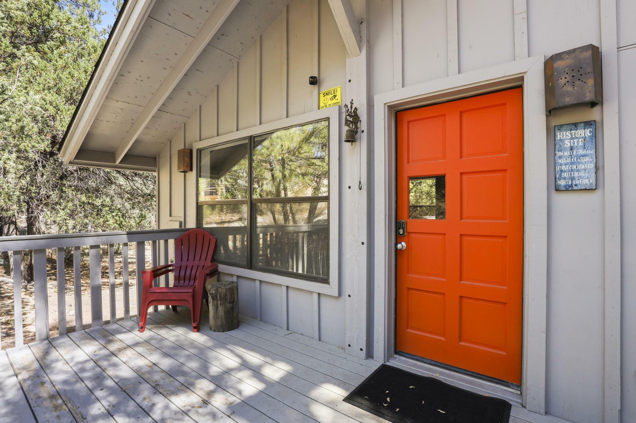 Property Photo: 197 E Top Of The Hill Drive AZ 85541