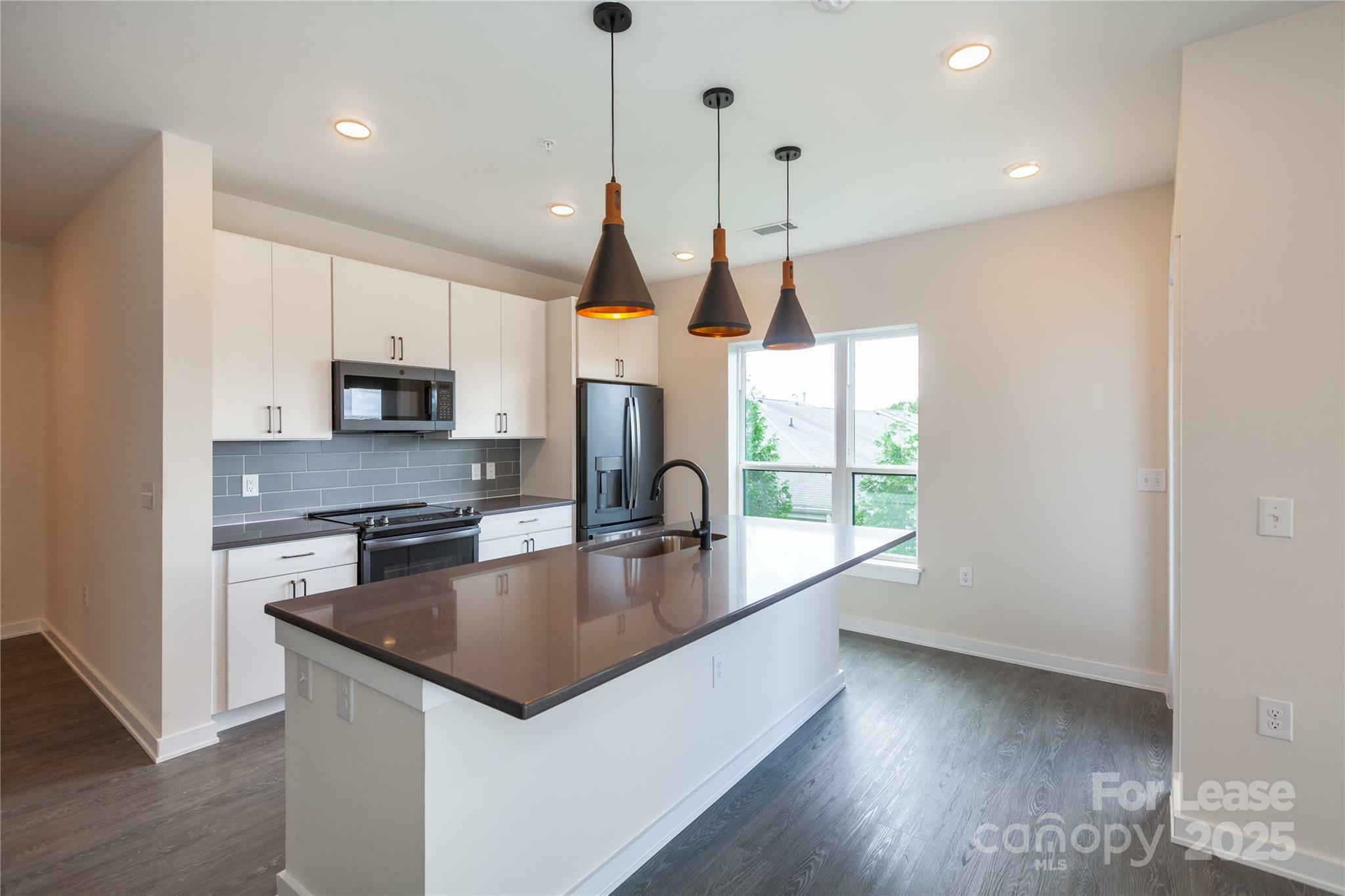 Property Photo: 3630 N Davidson Street 3307 NC 28205