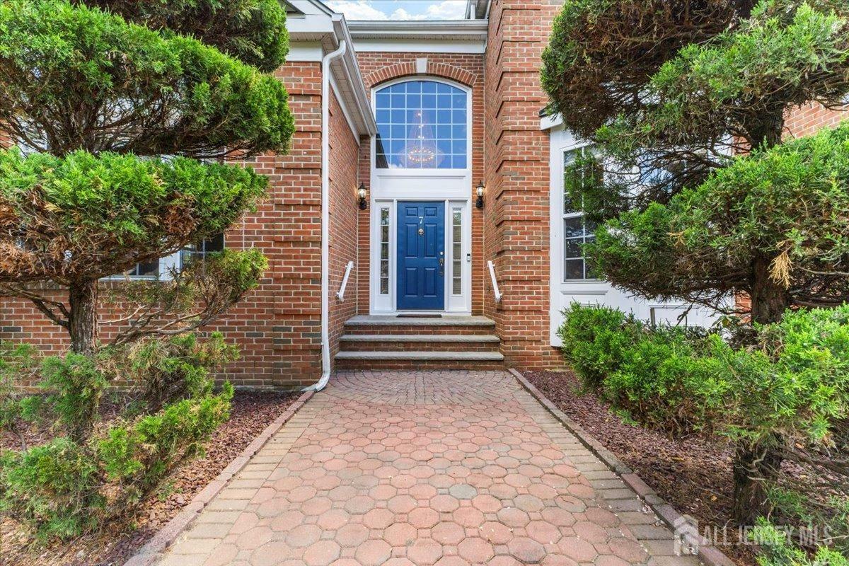Property Photo: 7 Arbutus Way NJ 08852