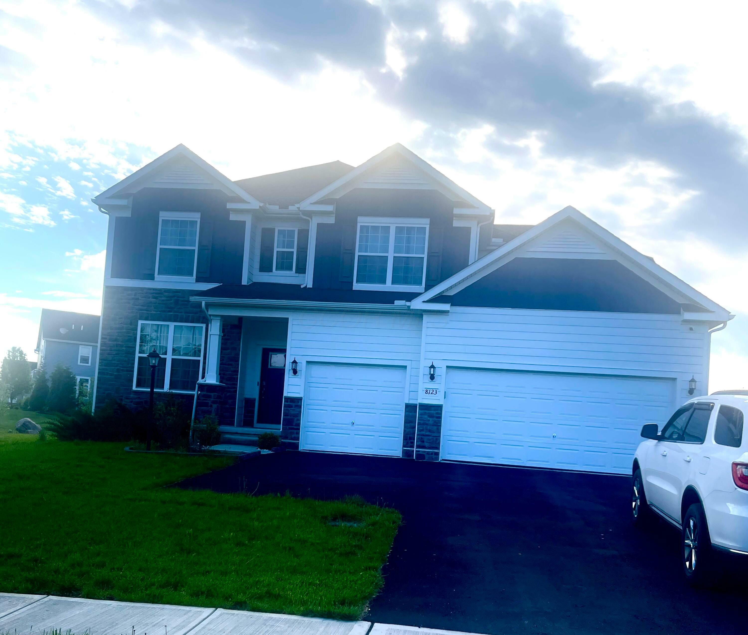 Property Photo: 8123 Comstock NW Terrace OH 43147