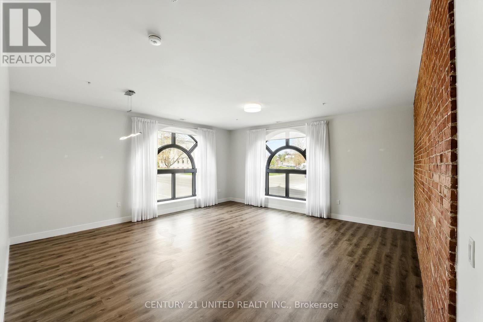 Property Photo:  475 George Street North 202  ON K9J 3G6