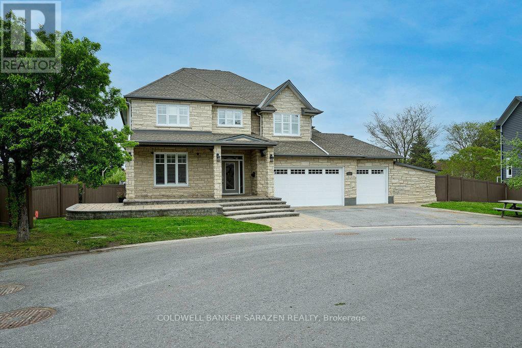 Property Photo:  320 Rywalk Circle  ON K1T 0C7 