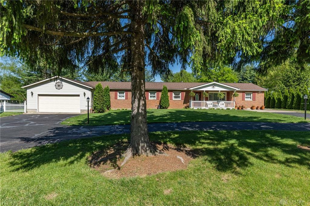 Property Photo: 7115 Red Lion 5 Points Road OH 45066