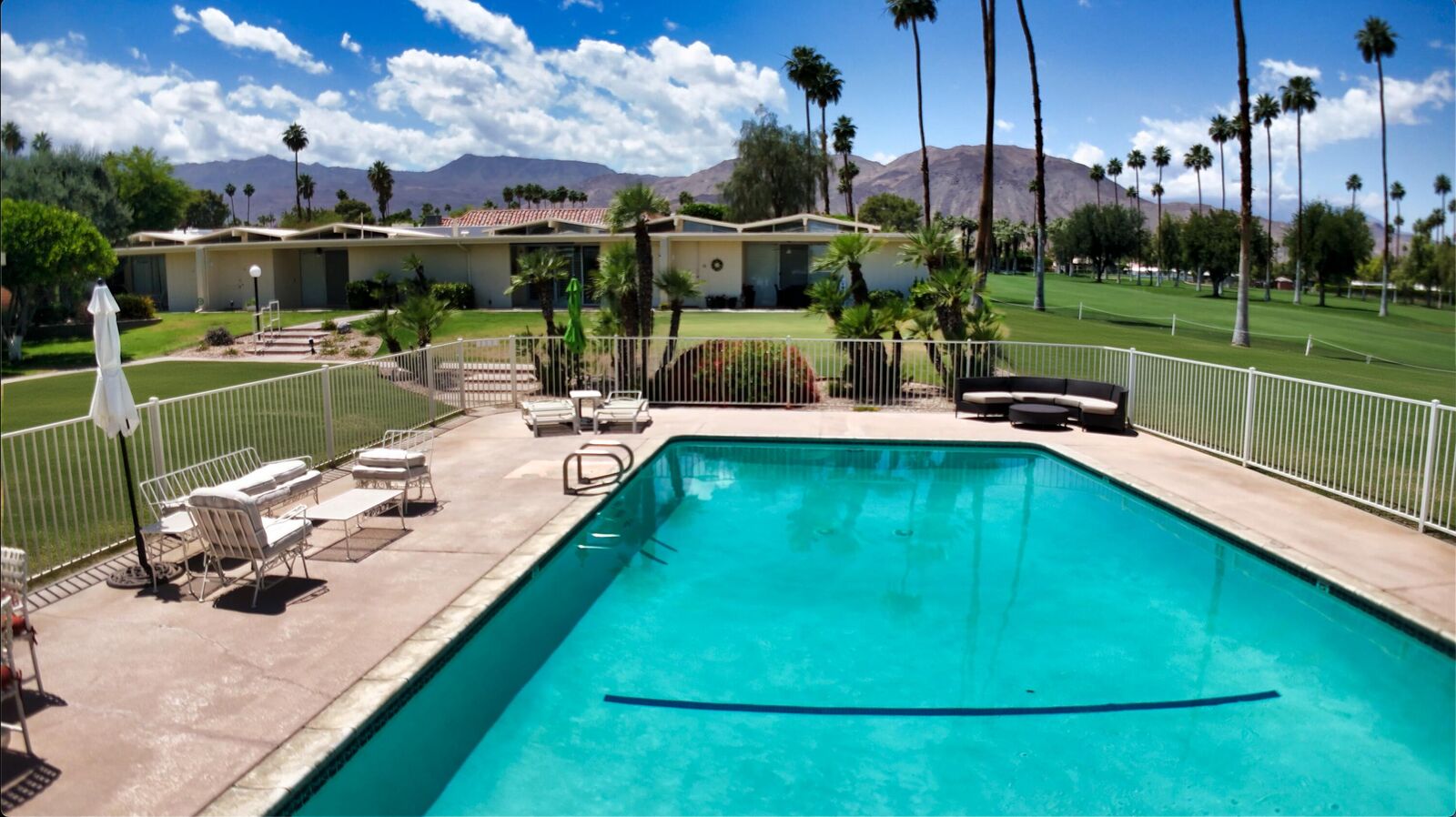 Property Photo:  73700 Grapevine Street 14  CA 92260 