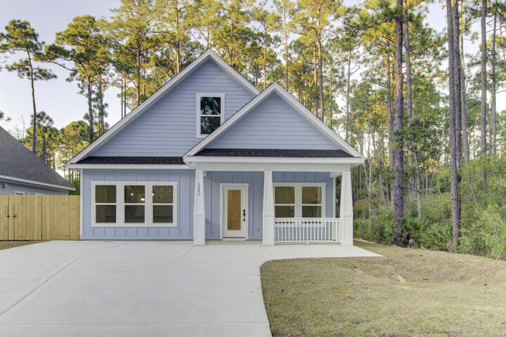 Property Photo: 1245 E Point Washington Road FL 32459