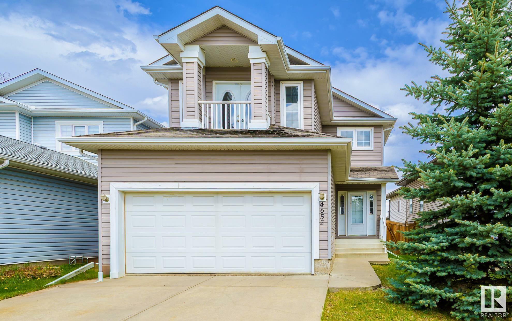 4652 156 Avenue NW  Edmonton AB T5Y 3L9 photo