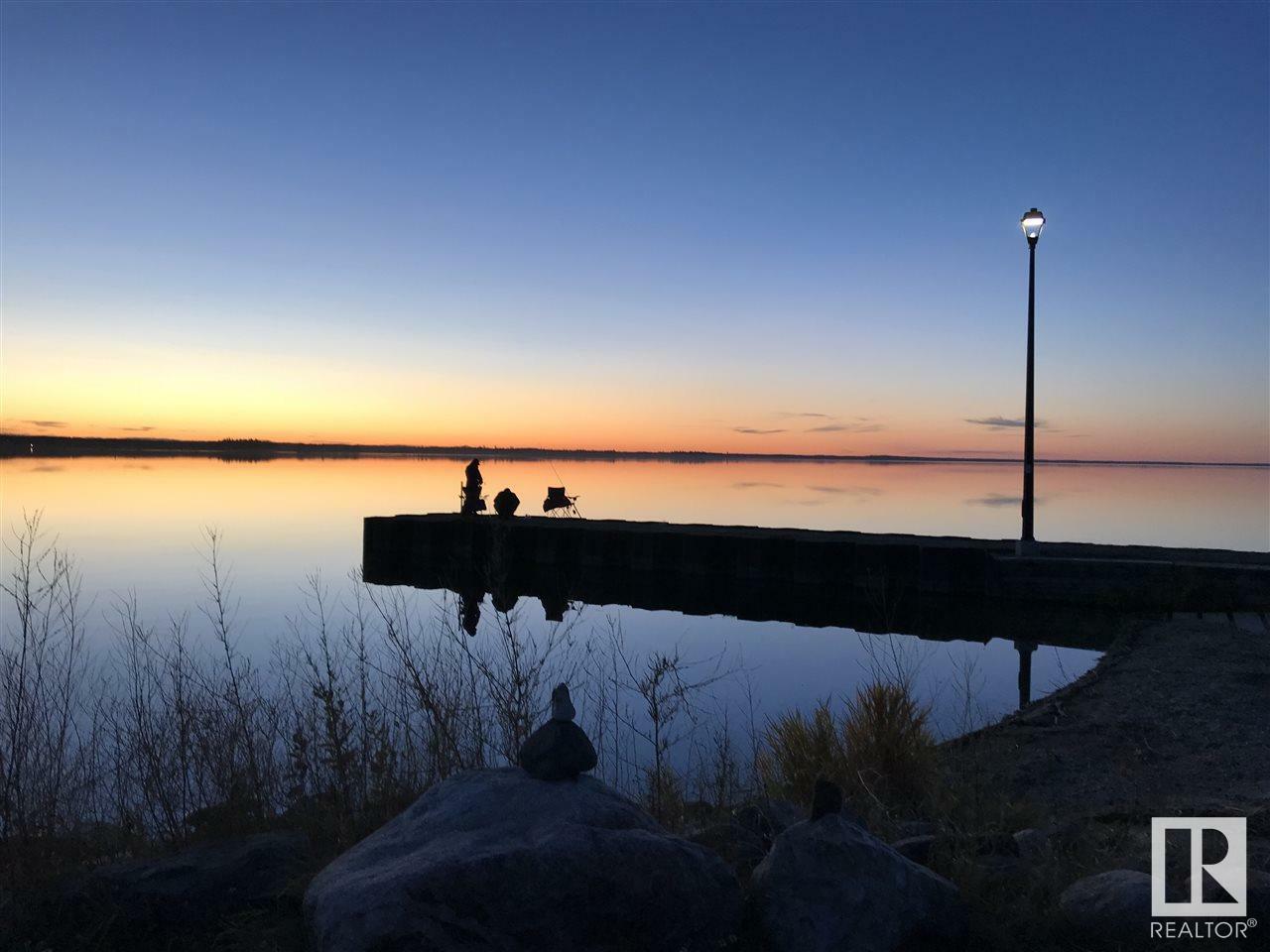 Photo de la propriété: 4916 50 Avenue AB T0E 0A0