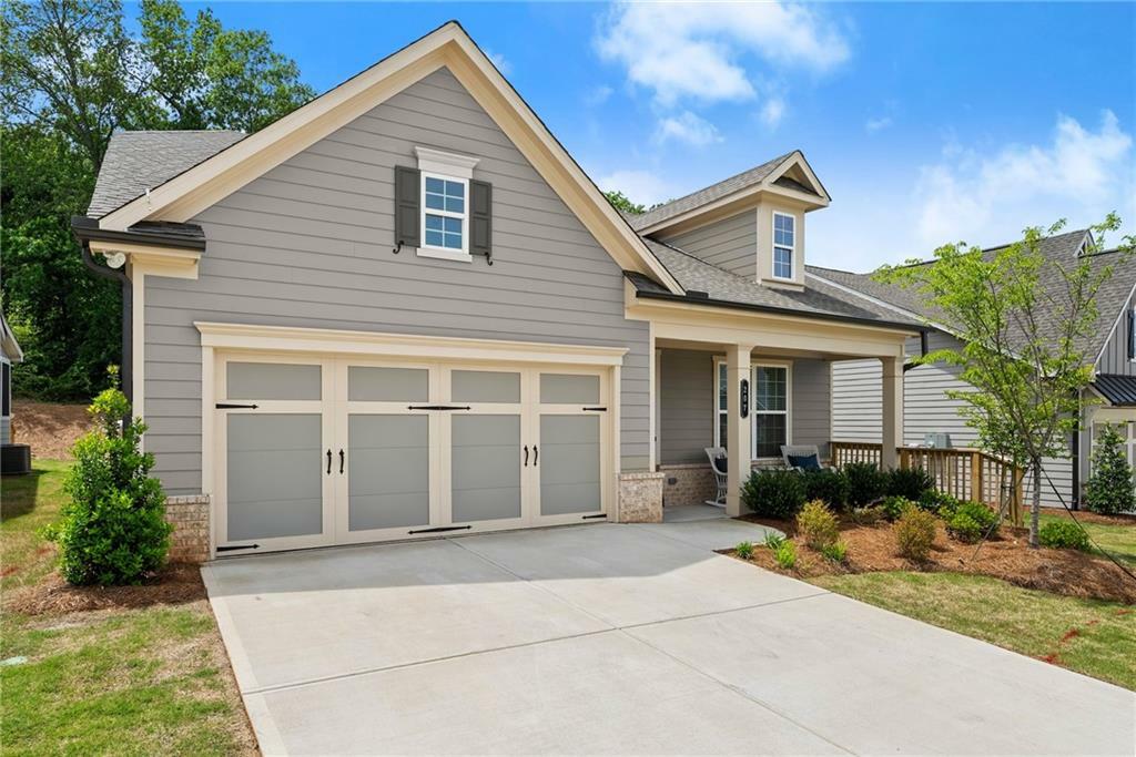 Property Photo: 207 Hickory Bluffs Parkway GA 30114