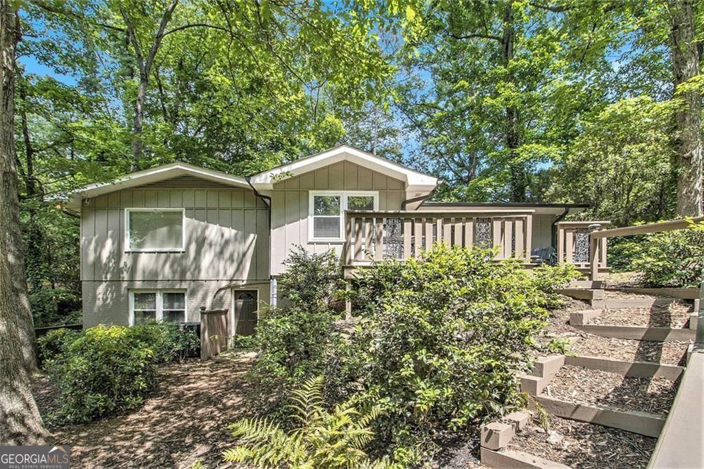 Property Photo: 6590 Williamson Drive NE GA 30328