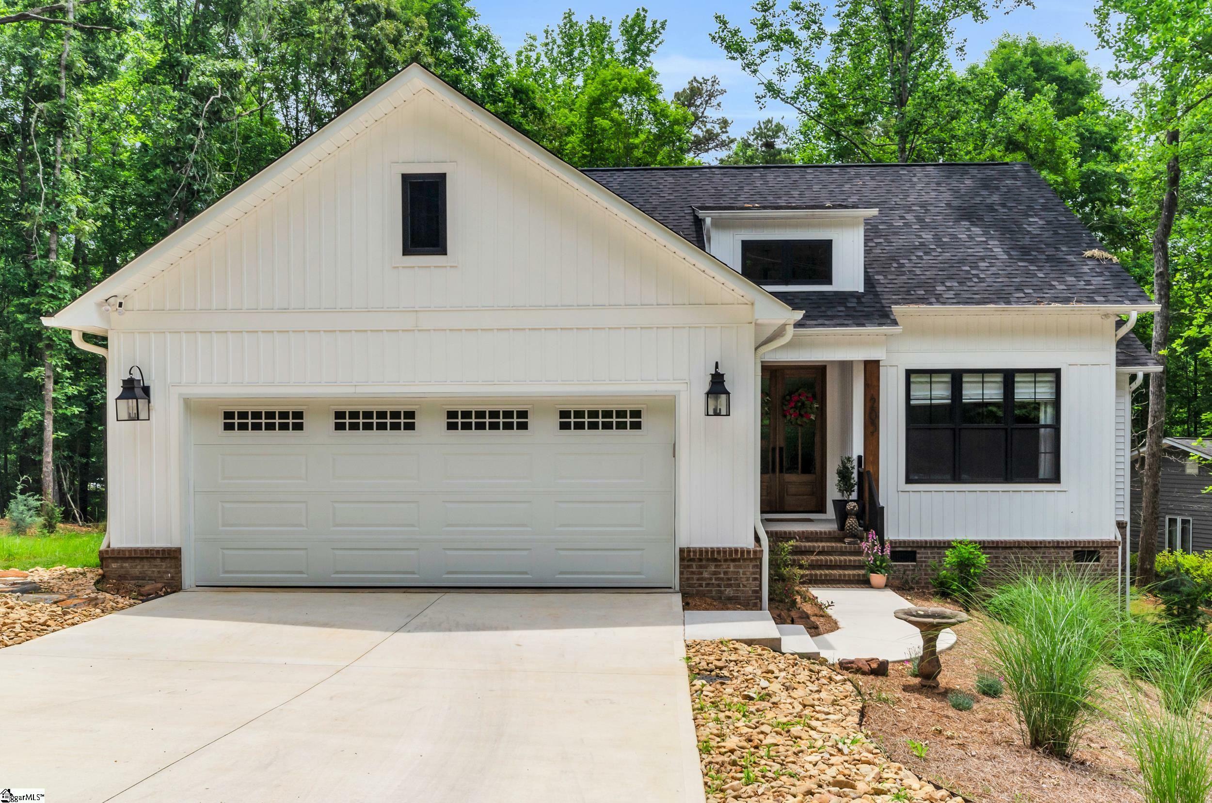 203 N Hogan Drive  Westminster SC 29693 photo