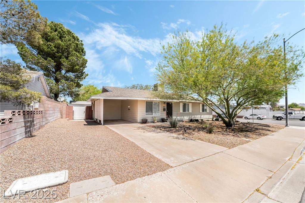 Property Photo: 429 Scenic Drive NV 89002