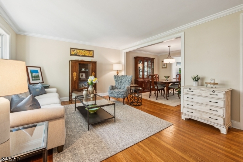 Property Photo: 47 Dogwood Ln NJ 07974