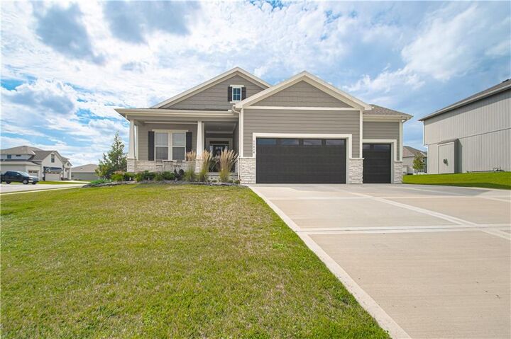 Property Photo: 11410 Bluestem Drive MO 64060