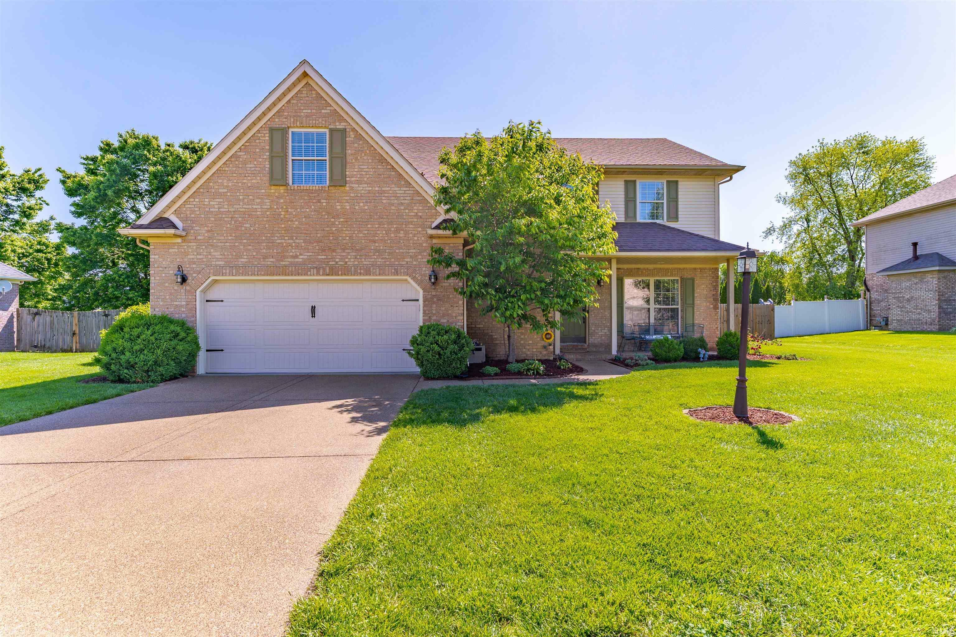 Property Photo: 4322 Hawthorne Drive IN 47630