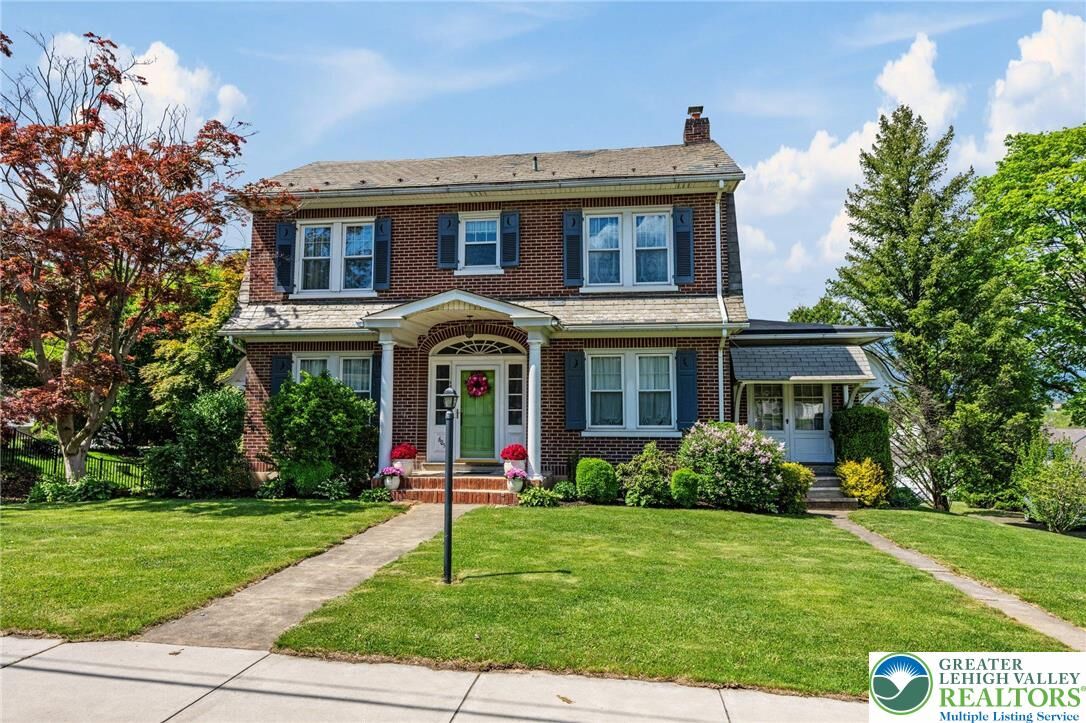 Property Photo:  605 Main Street  PA 18085 