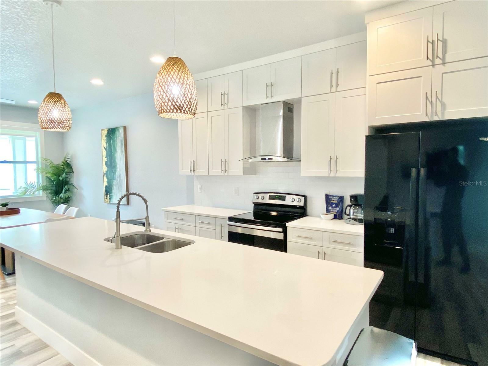 Property Photo: 2510 E 17th Avenue FL 33605