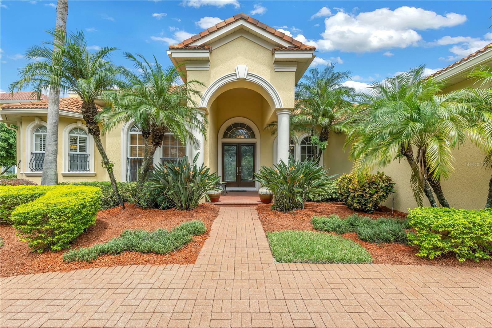 Property Photo: 9818 Tree Tops Lake Road FL 33626