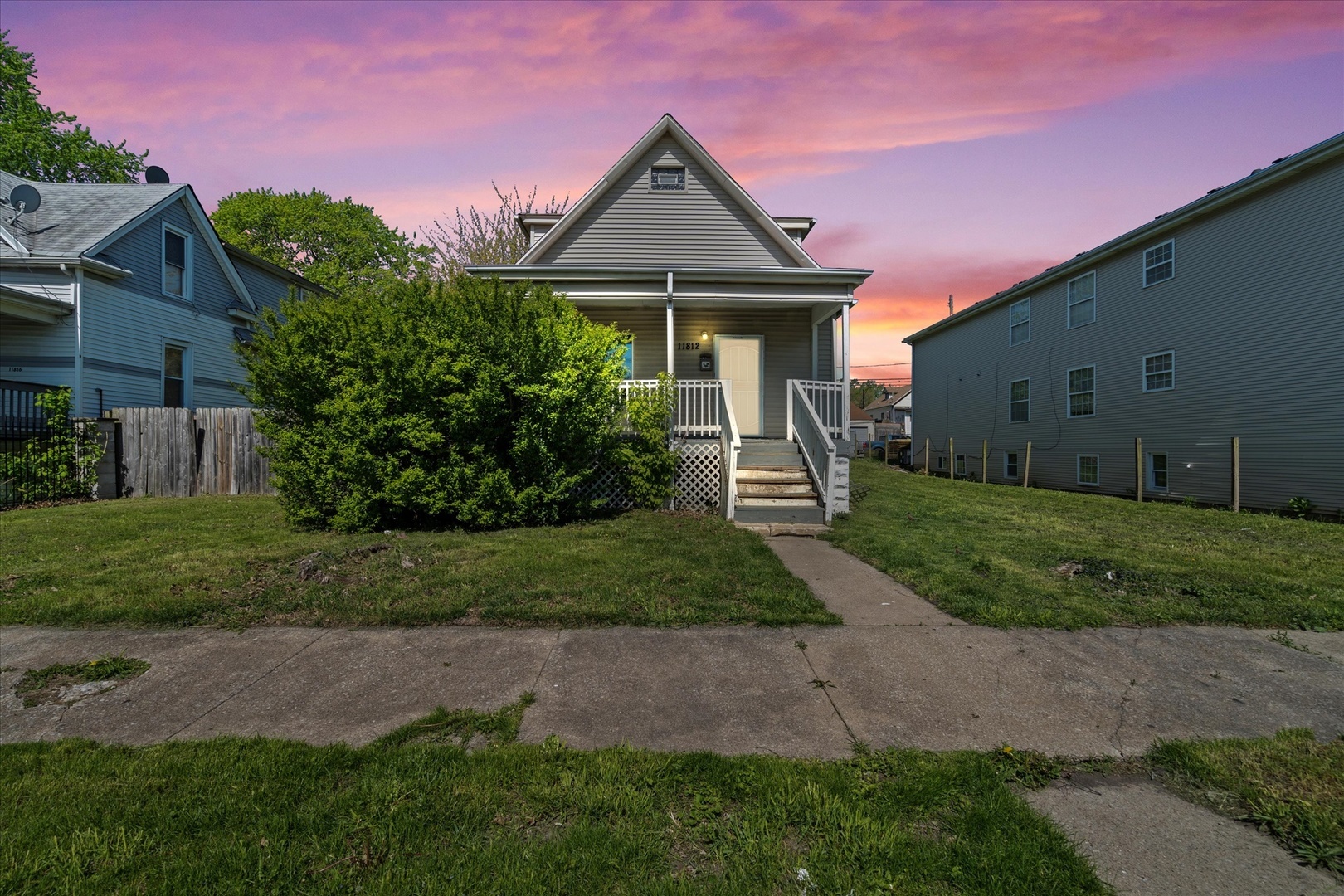 Property Photo: 11812 S Watkins Avenue IL 60643
