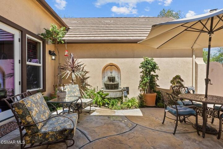 Property Photo:  27003 Cliffie Way  CA 91387 