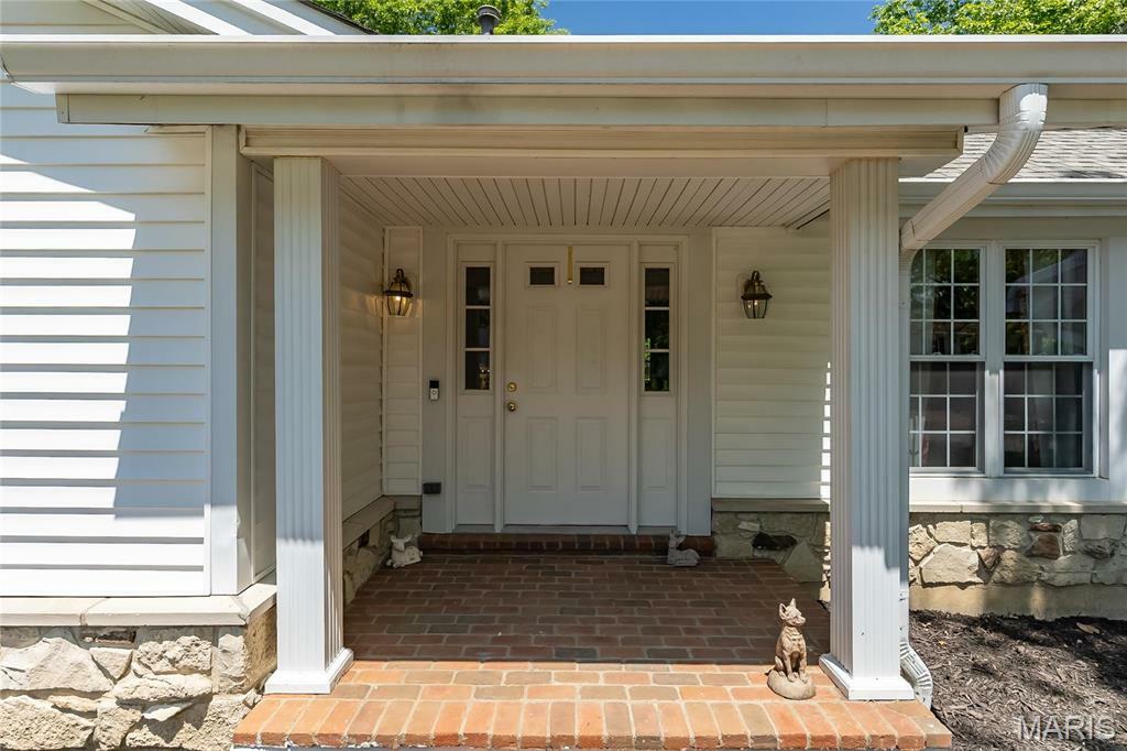 Property Photo: 293 Oakleigh Woods Drive MO 63011