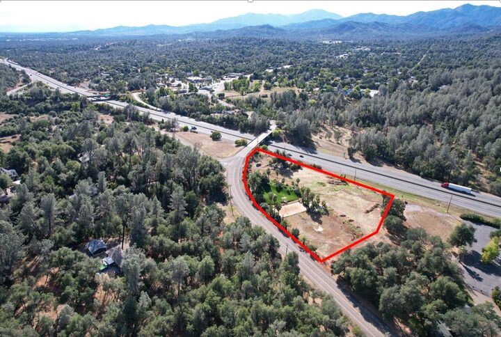 Property Photo: 19254 Union School Rd CA 96003