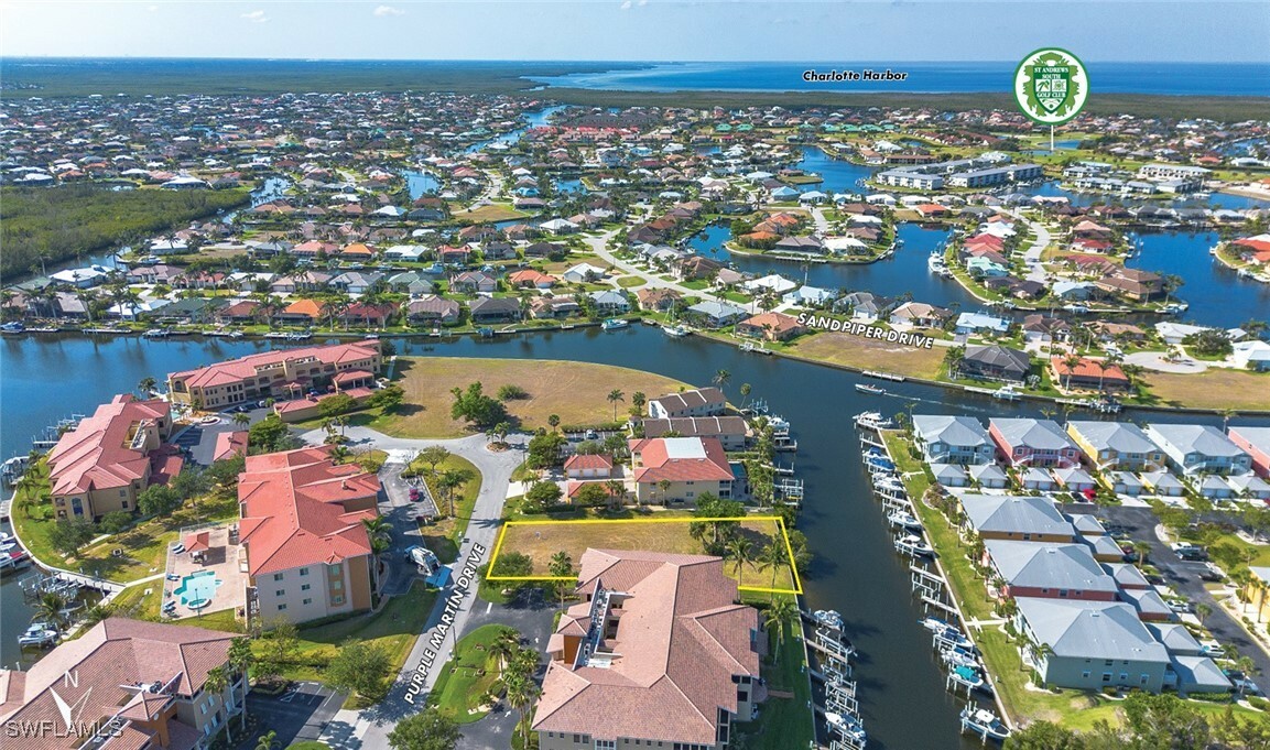 Property Photo: 3323 Purple Martin Drive FL 33950