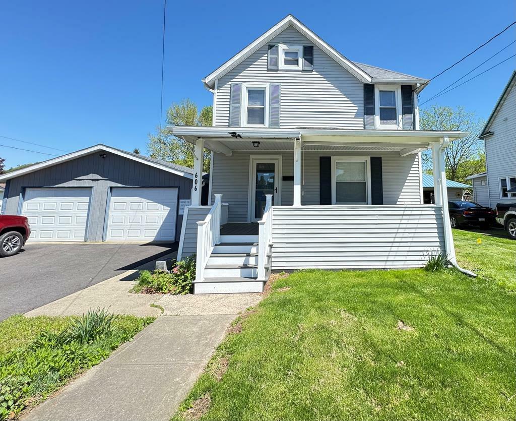 Property Photo: 606 Dogwood Ave PA 18810