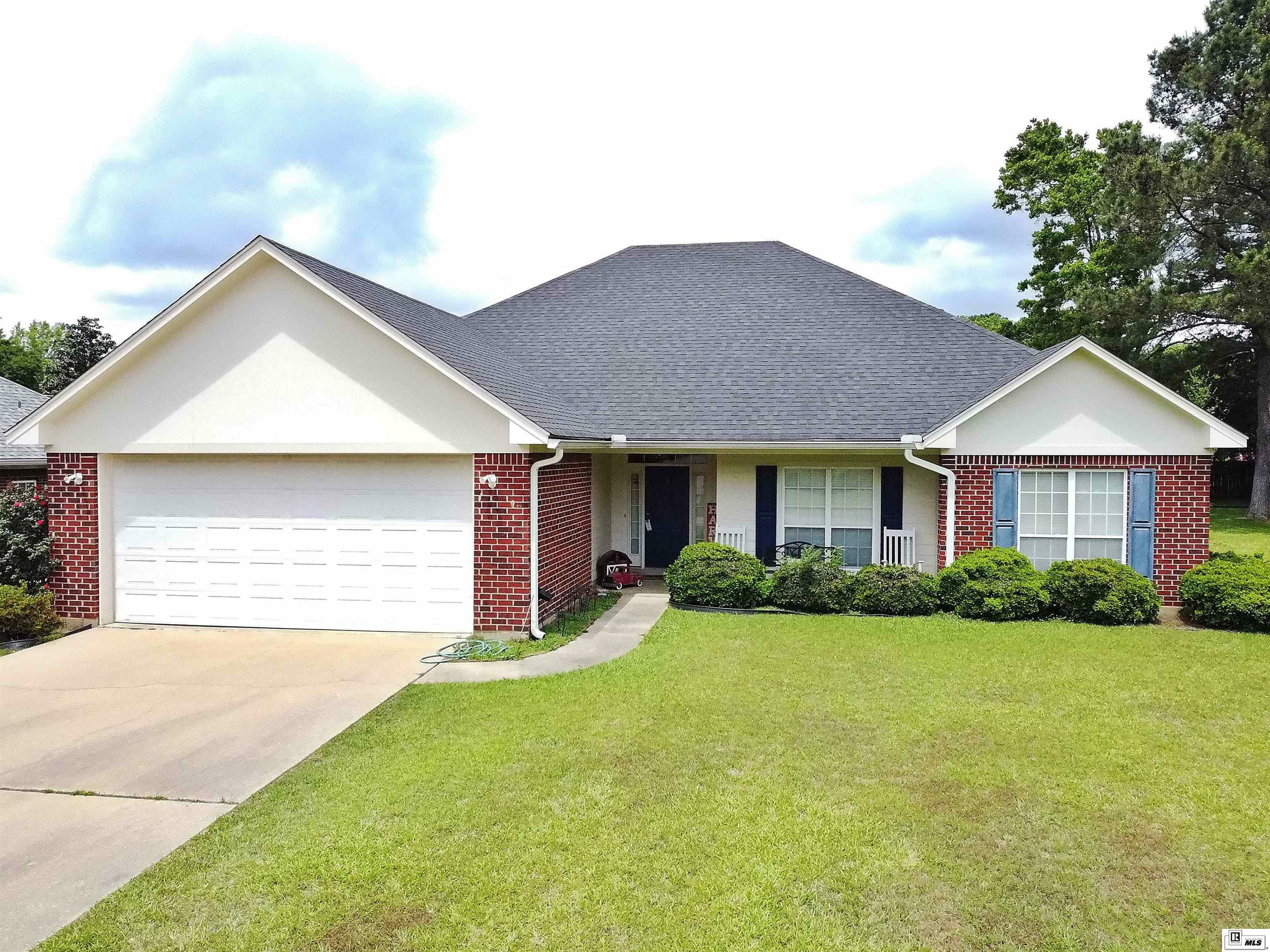 Property Photo: 1508 Dauphine Drive LA 71270