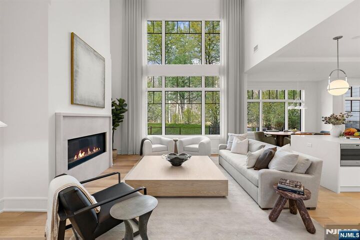1 Stone Bridge Court  Demarest NJ 07627 photo