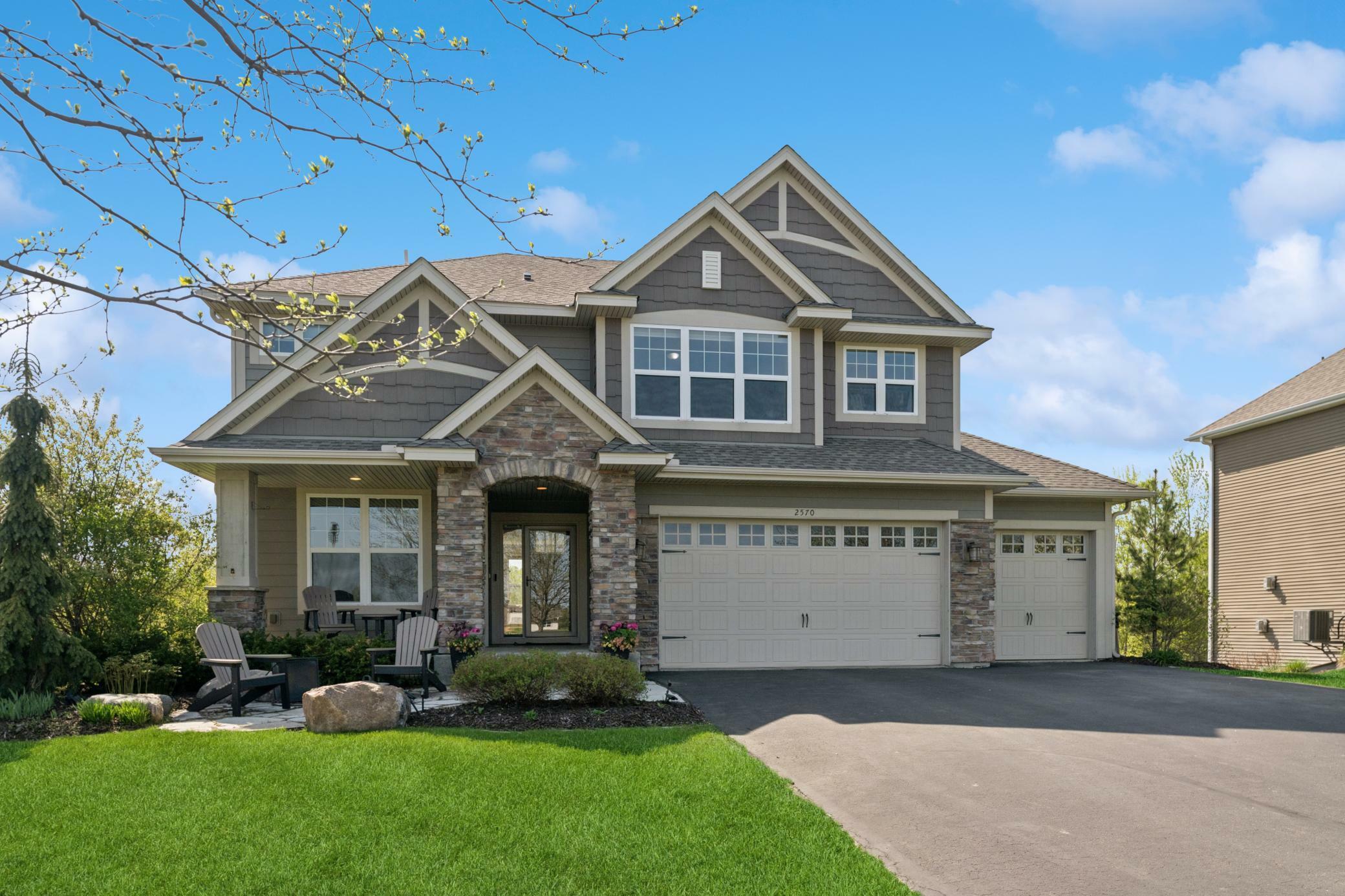 Property Photo: 2570 Fieldstone Drive MN 55386