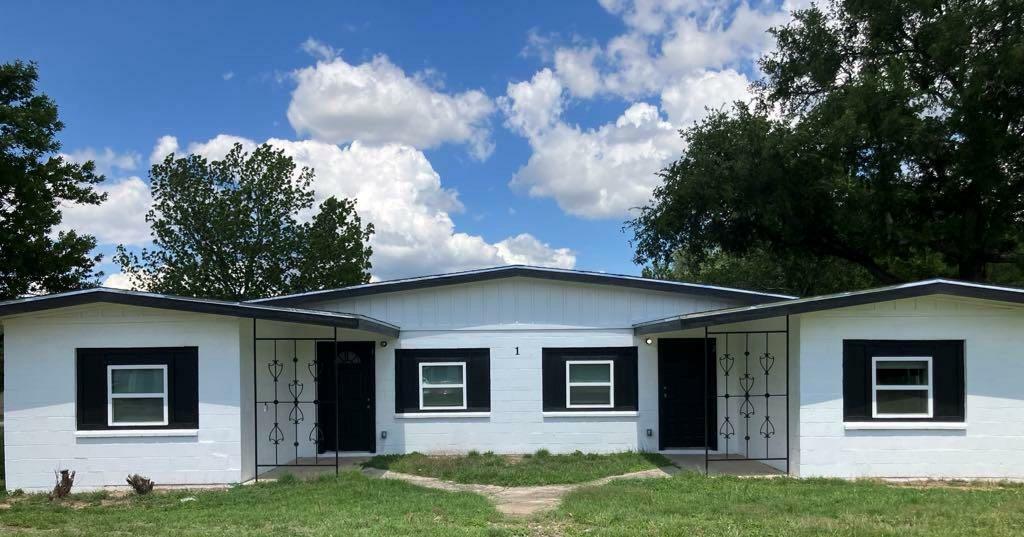 Property Photo:  2904 Southside Drive B  TX 76801 