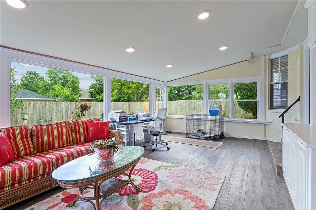 Property Photo: 2304 SW 17th Street AR 72713