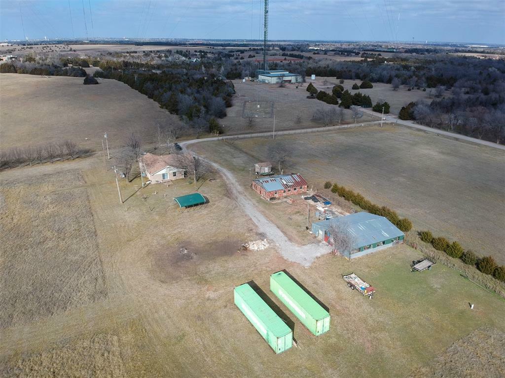 Property Photo: 1420 NE 85th Street OK 73131