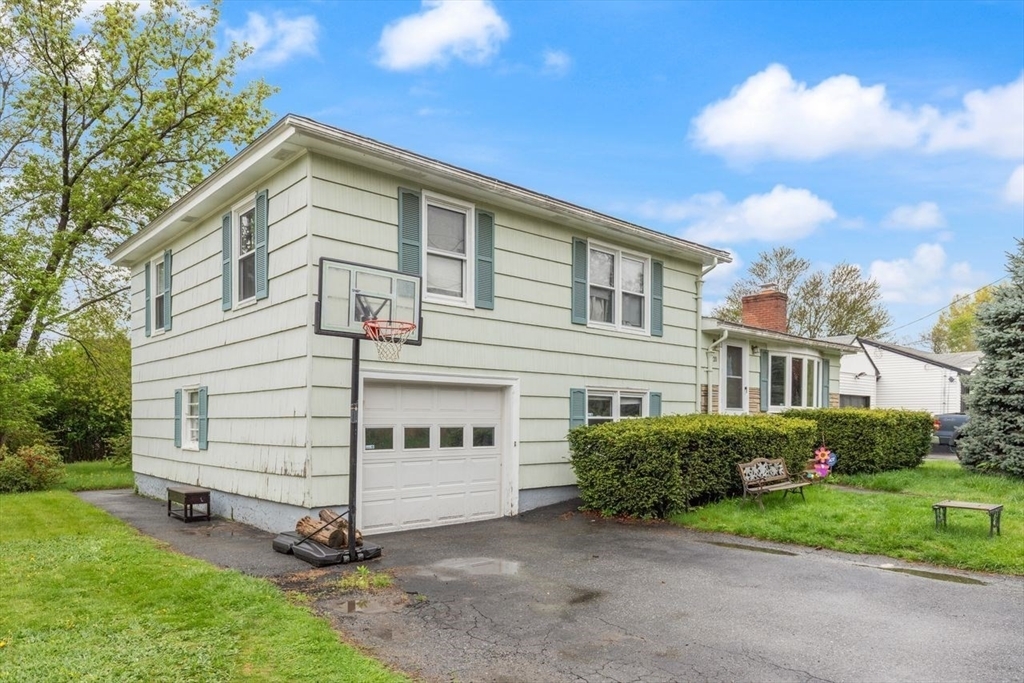 Property Photo: 20 Linda Ave MA 01844