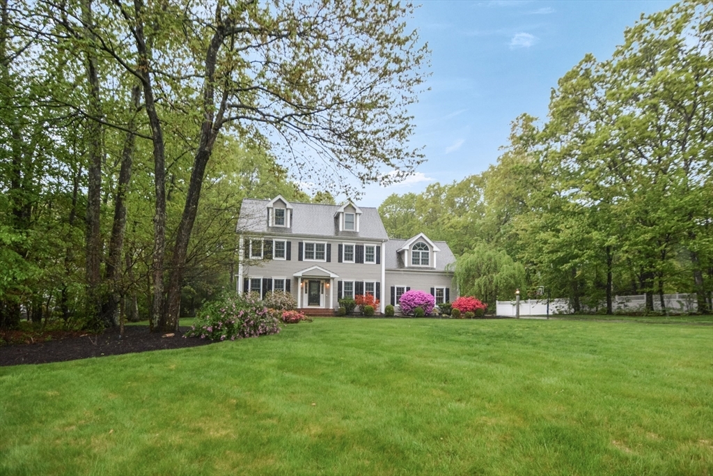 Property Photo: 17 Stable Way MA 02053