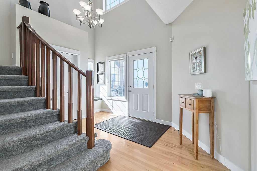 Property Photo: 171 Tuscany Ridge Close NW AB T3L 2K6