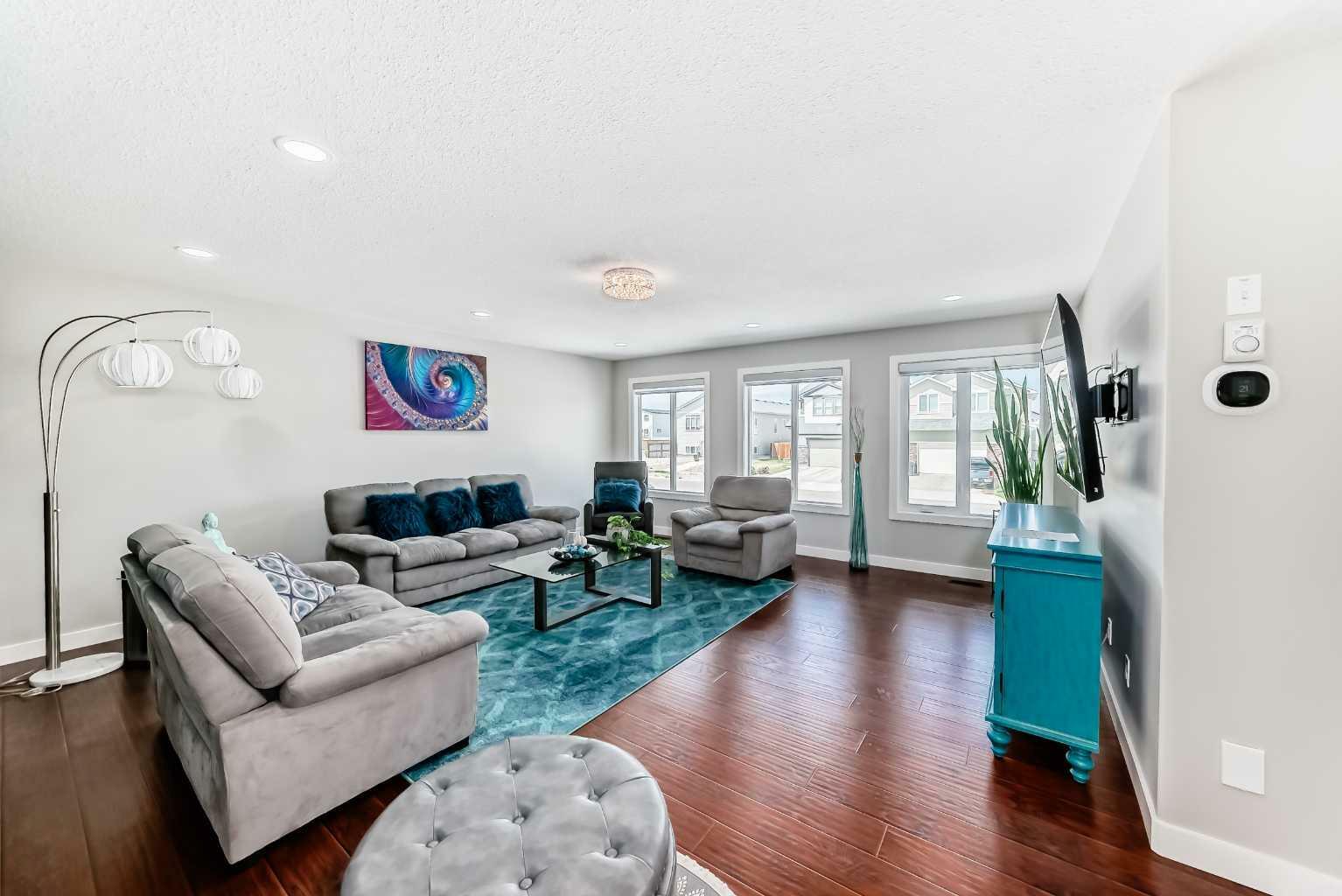 Property Photo: 636 Aquitania Boulevard W AB T1J 5G5