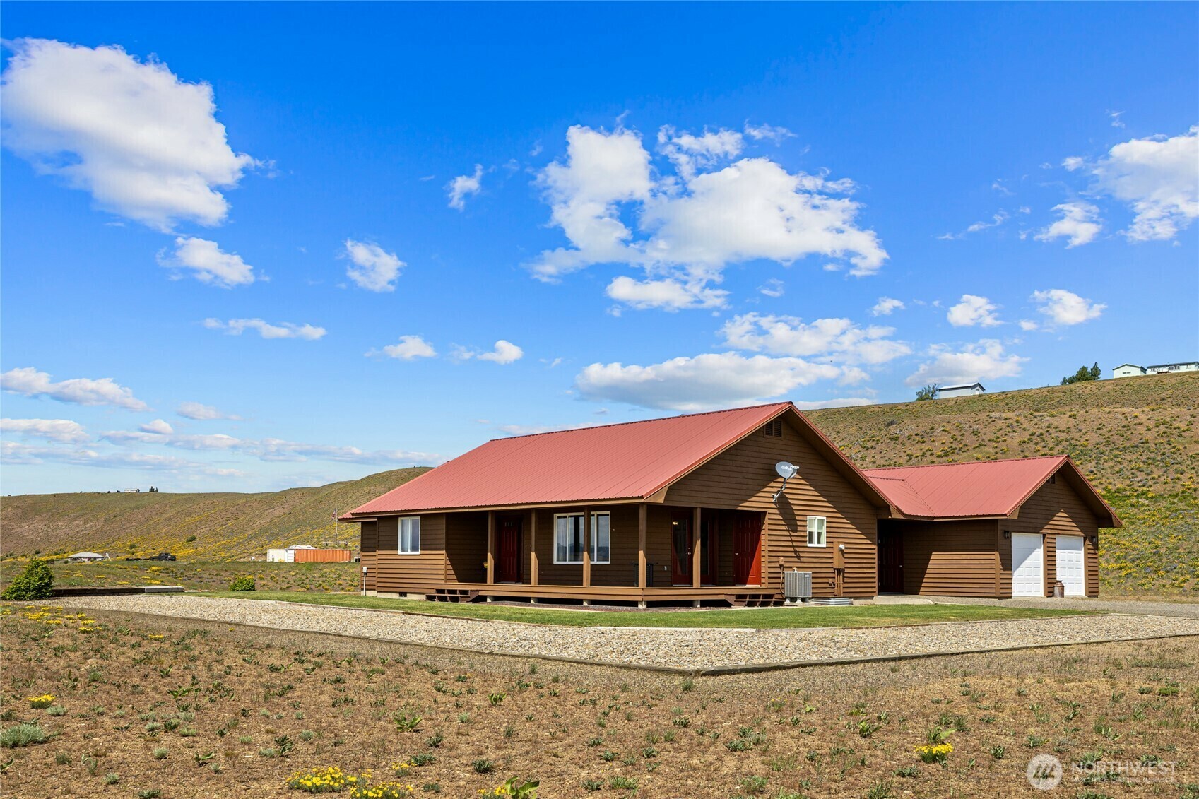 Property Photo: 270 Indian Lake Drive WA 98926