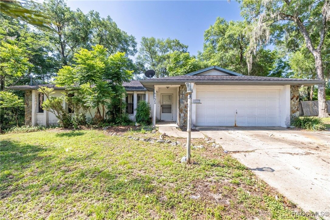Property Photo:  6096 E Tremont Street  FL 34452 