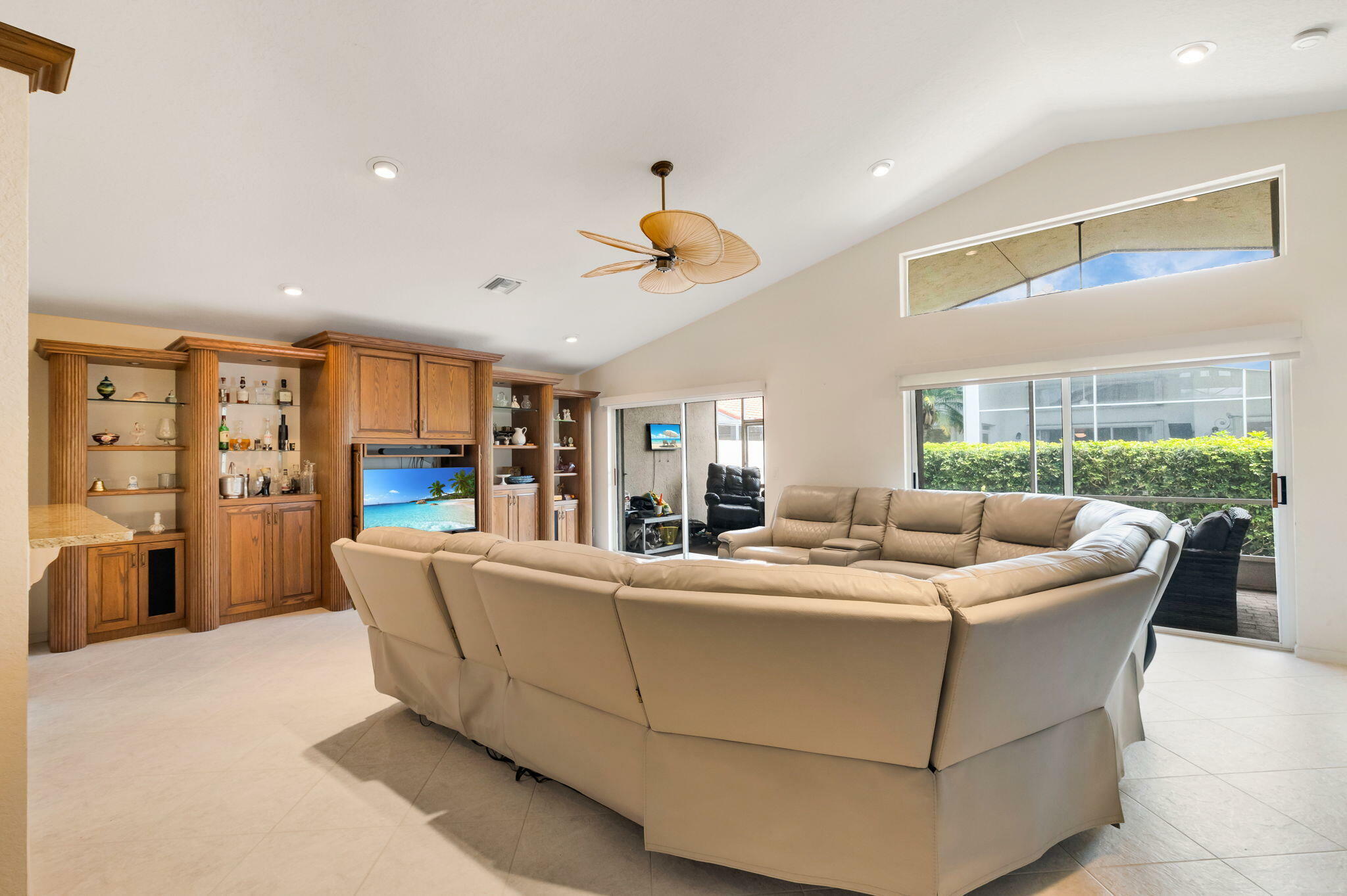 Property Photo: 7246 Haviland Circle FL 33437