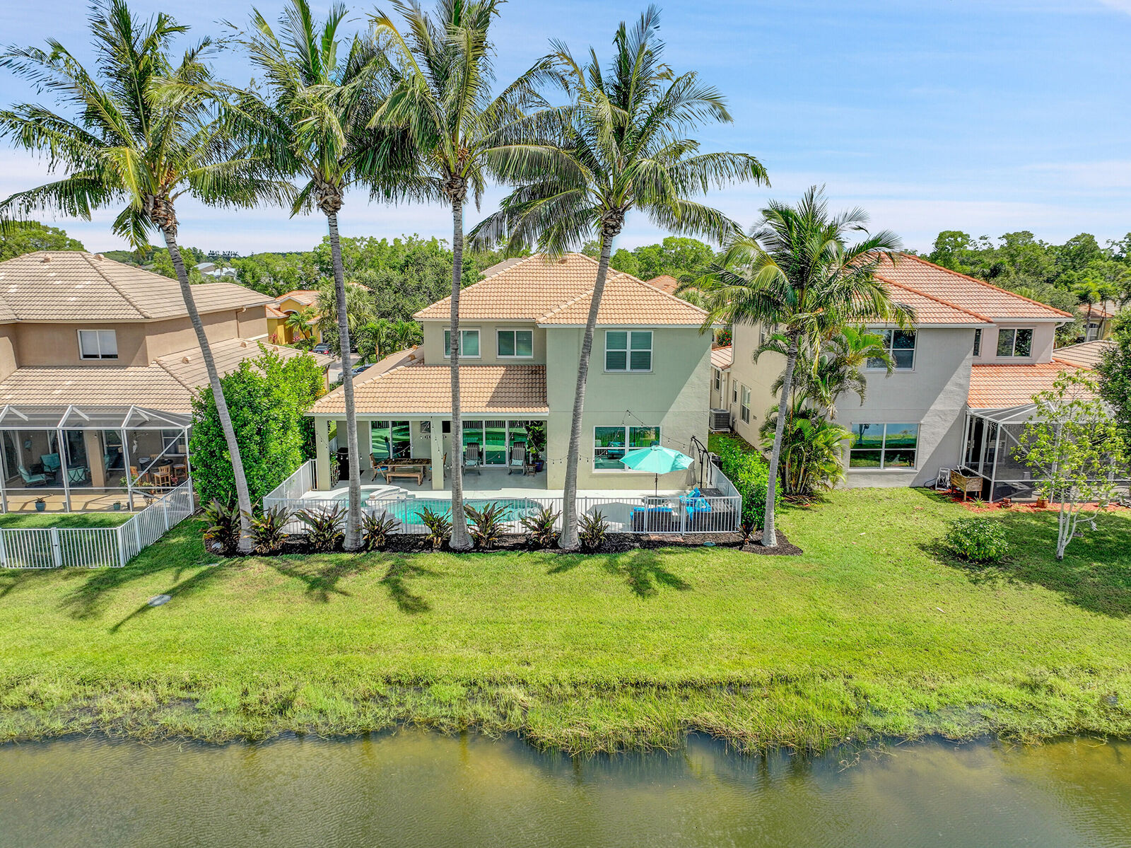 Property Photo: 391 NW Sheffield Circle FL 34983