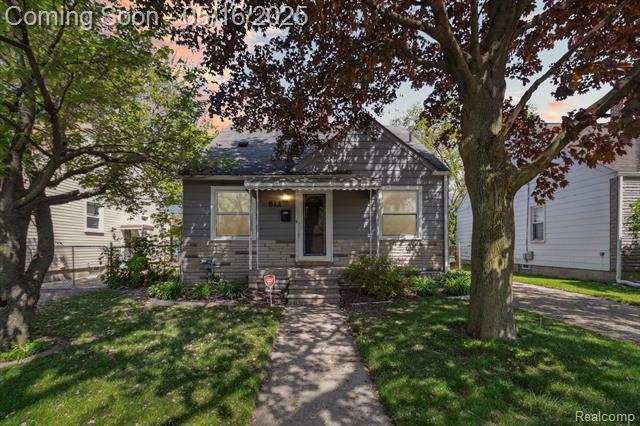 812 N Kenwood Avenue  Royal Oak MI 48067 photo