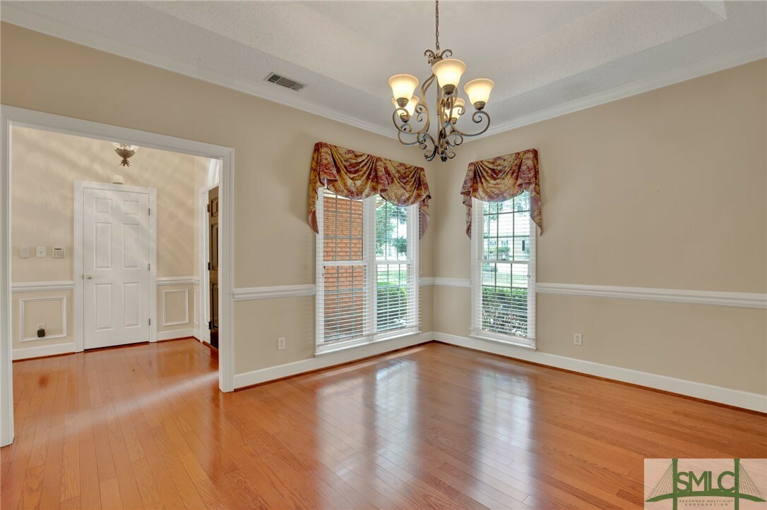 Property Photo: 21 Sherborne Road GA 31419