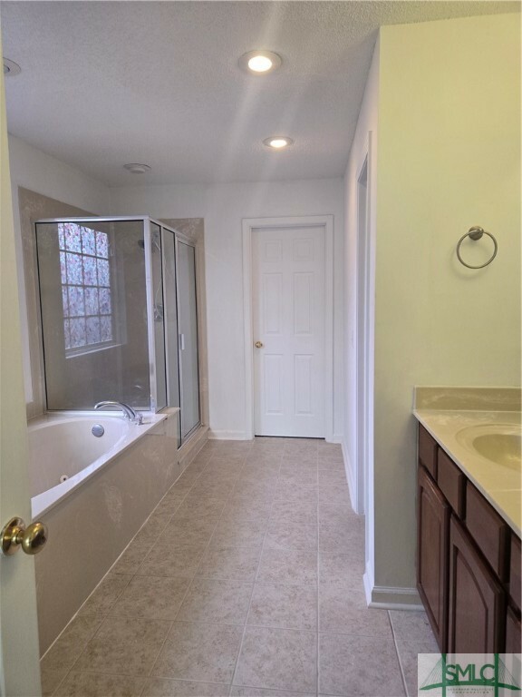 Property Photo: 374 Stonebridge Circle GA 31419
