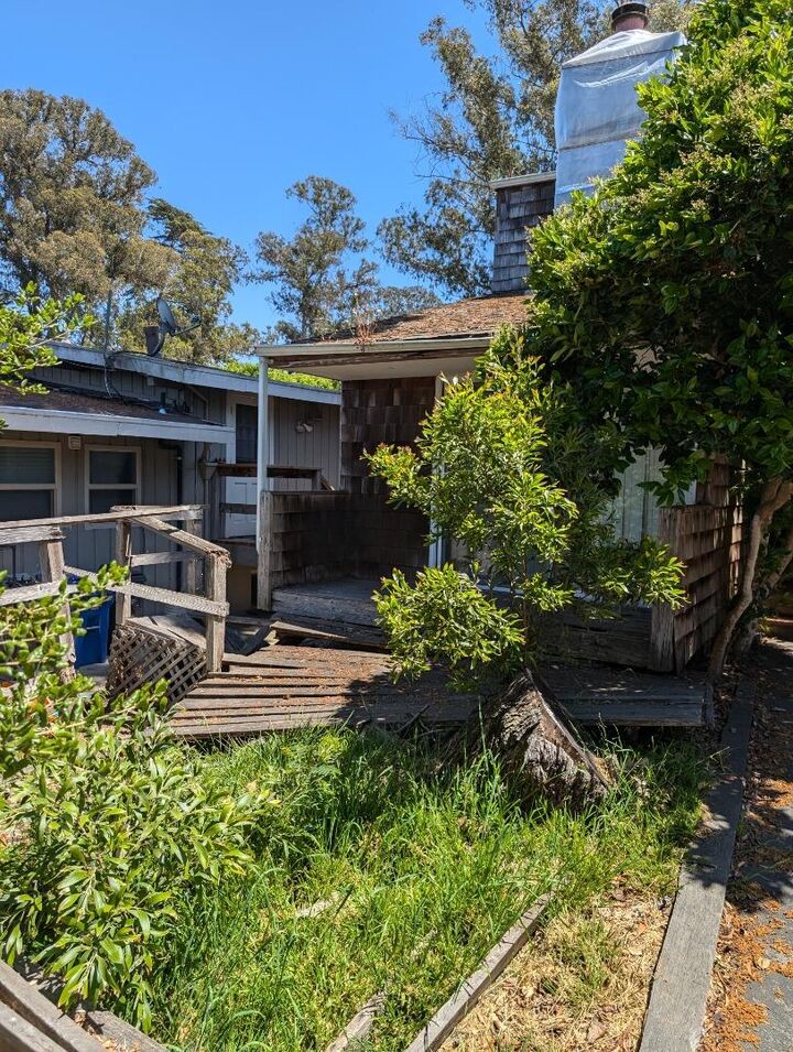 610 Rio Del Mar Boulevard  Aptos CA 95003 photo