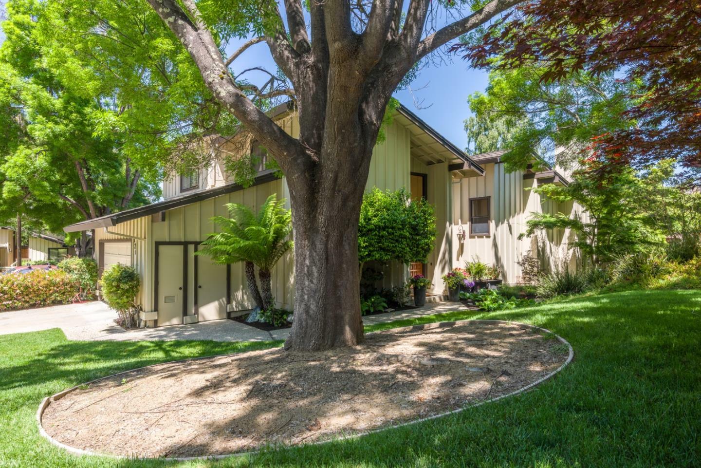 Property Photo: 1265 Trinity CA 94025