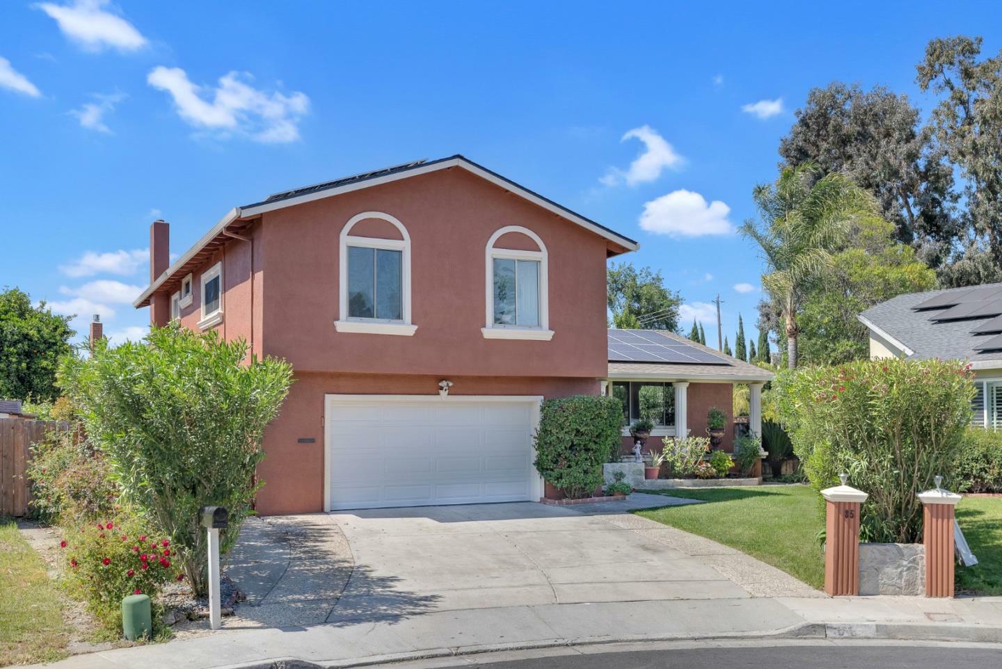 Property Photo: 85 Park Oxford Place CA 95136