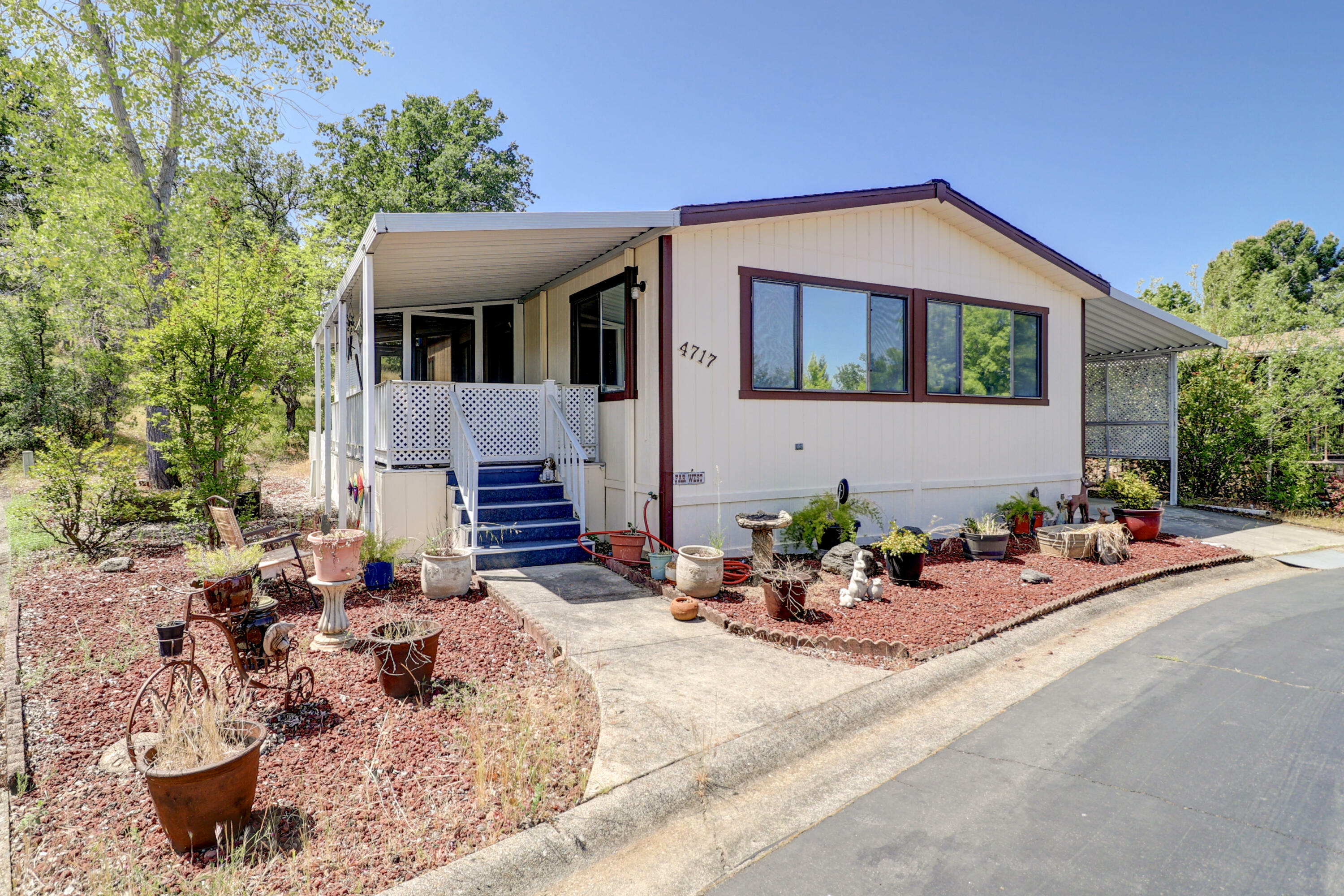 4717 Hardwood Boulevard  Redding CA 96003 photo