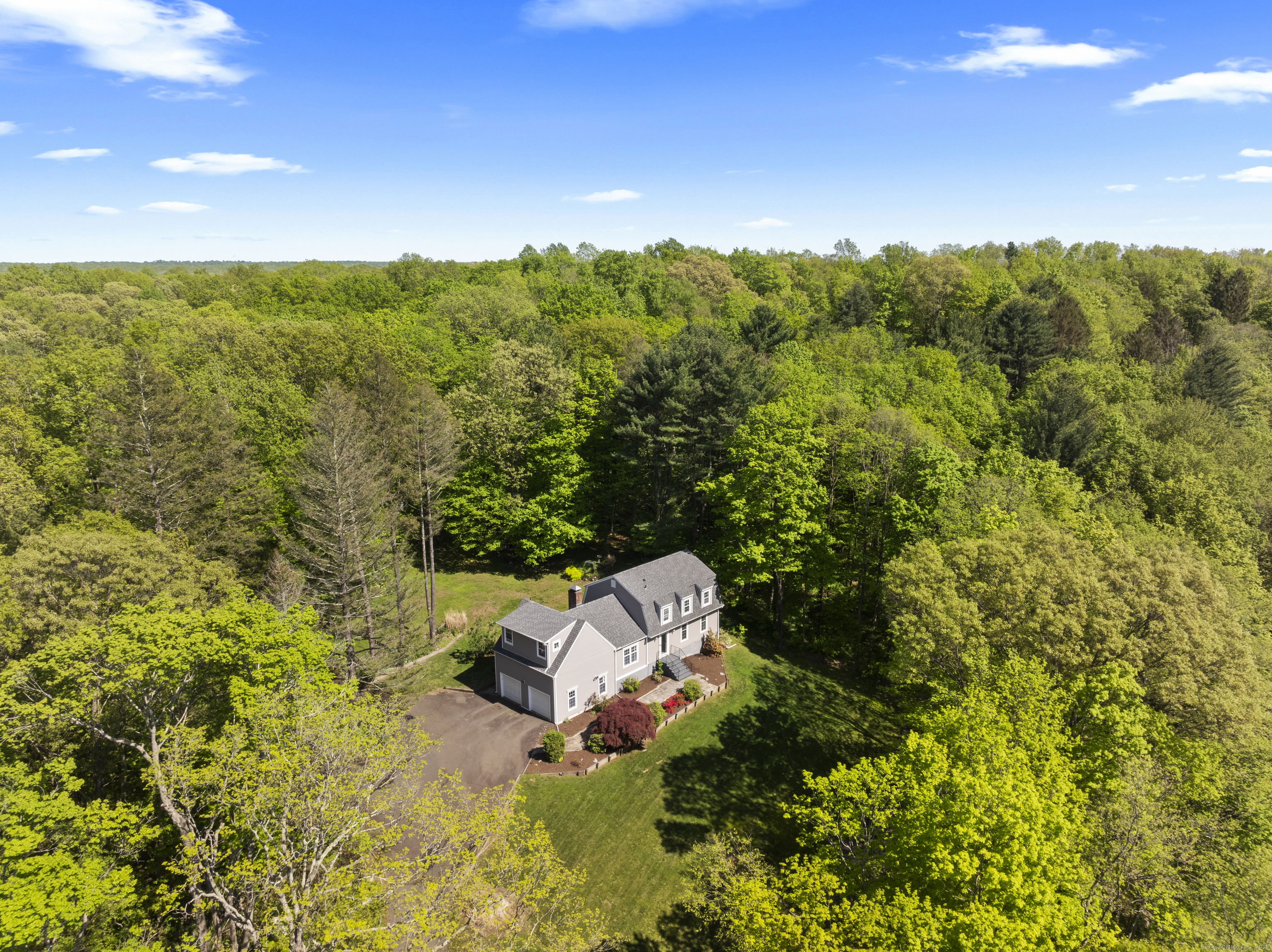 37 Hungry Hill Circle  Guilford CT 06437 photo