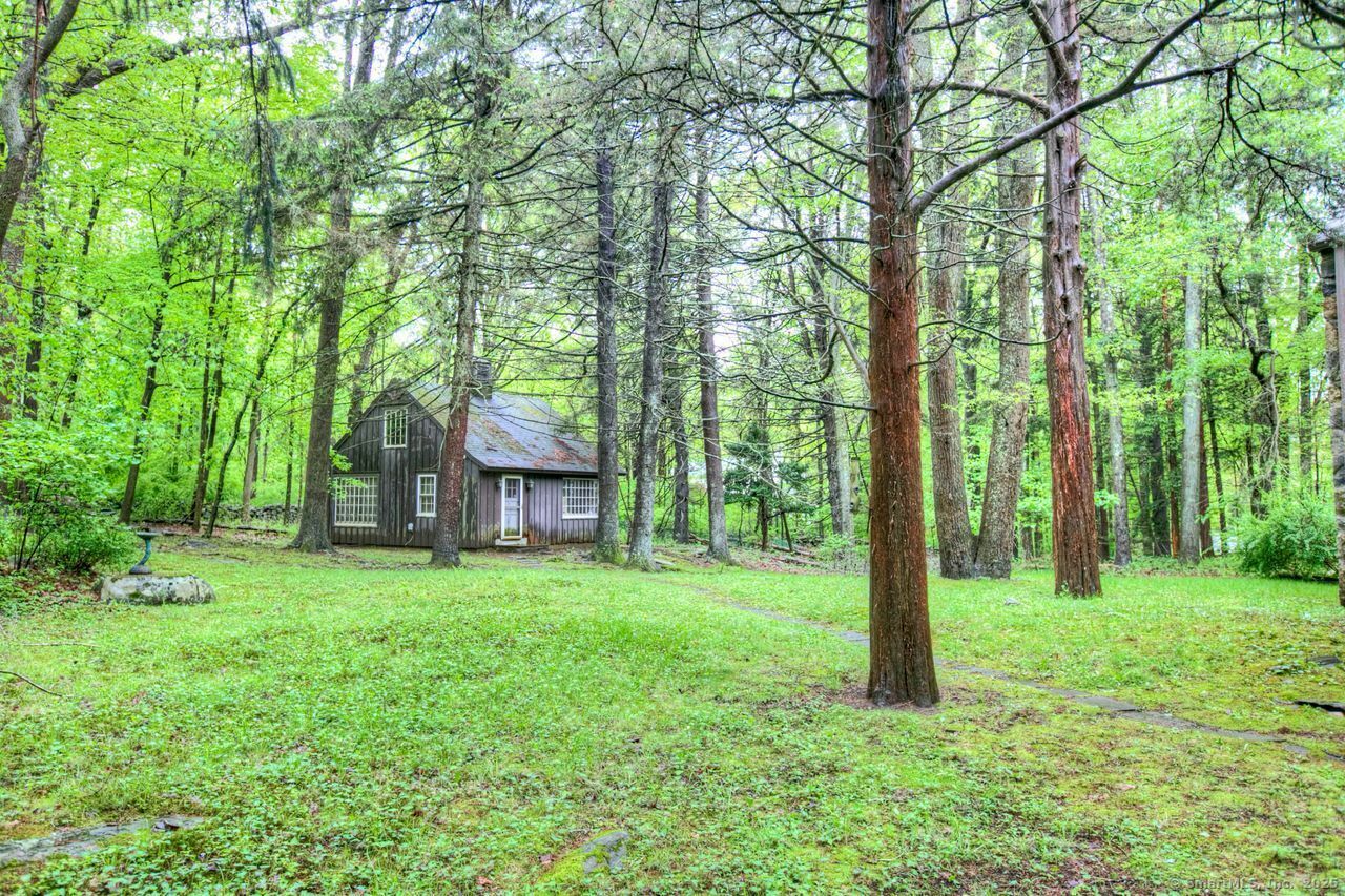 Property Photo: 281 Bayberry Lane CT 06880